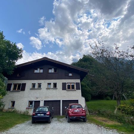 Logement Mansarde Dans Maison Avec Jardin En Bord De Piste, Vue Montagne Les Houches Exteriér fotografie