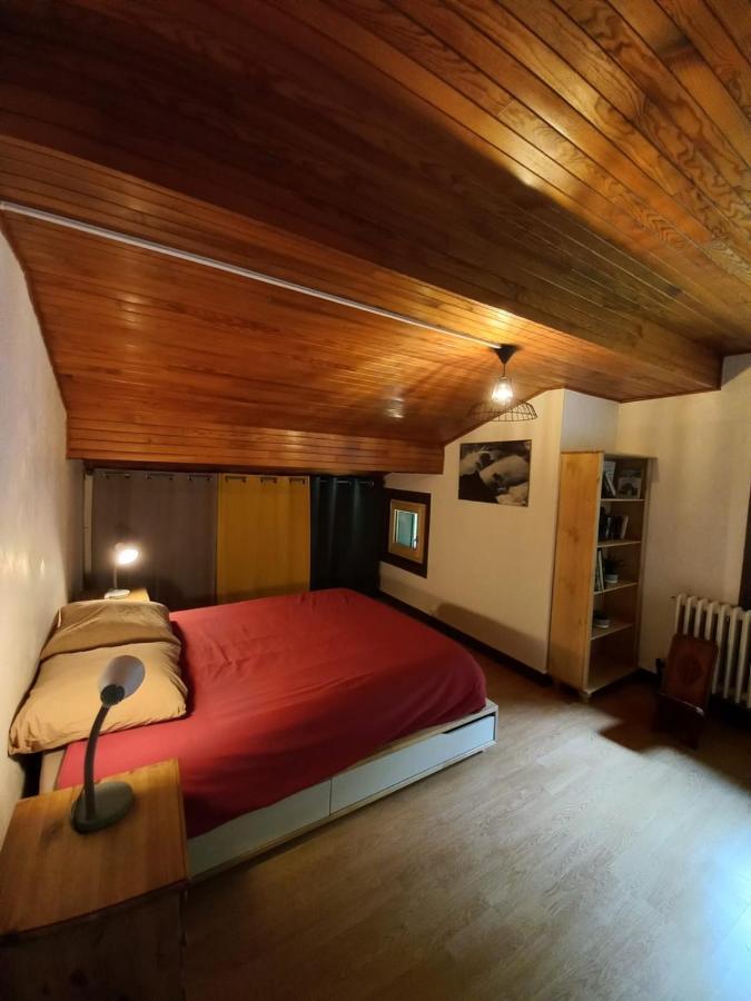 Logement Mansarde Dans Maison Avec Jardin En Bord De Piste, Vue Montagne Les Houches Exteriér fotografie